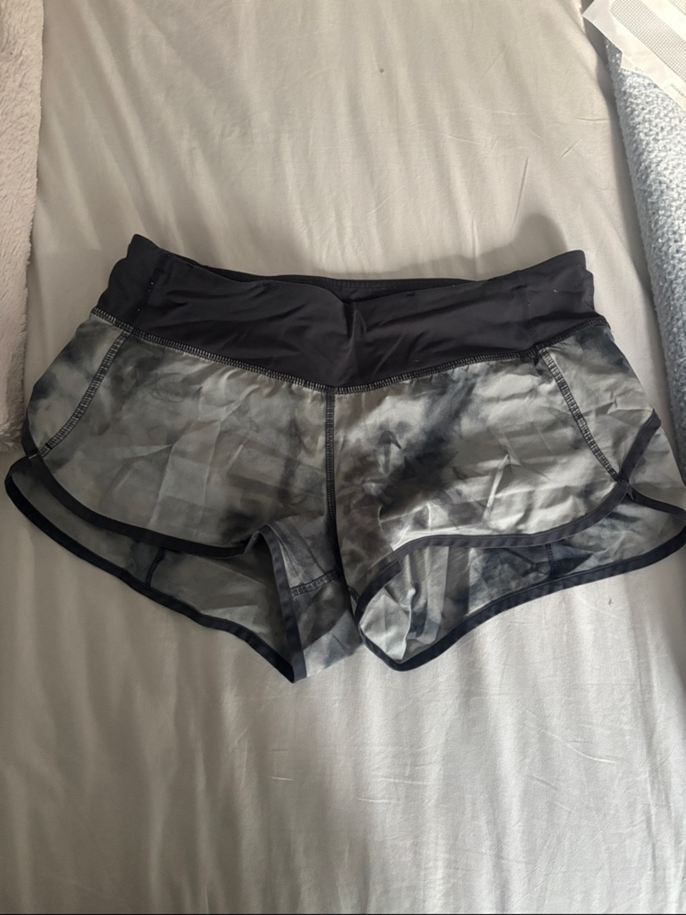 Lululemon speed up shorts
